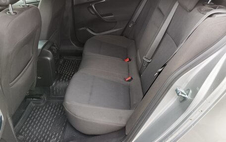 Opel Insignia II рестайлинг, 2010 год, 900 000 рублей, 10 фотография