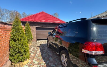 Toyota Land Cruiser 200, 2010 год, 3 300 000 рублей, 7 фотография