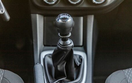 Toyota Corolla, 2013 год, 1 098 000 рублей, 24 фотография