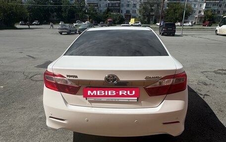 Toyota Camry, 2013 год, 1 280 000 рублей, 4 фотография