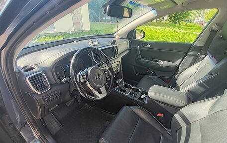 KIA Sportage IV рестайлинг, 2019 год, 2 700 000 рублей, 9 фотография