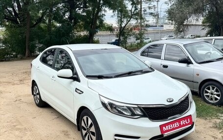 KIA Rio III рестайлинг, 2015 год, 936 000 рублей, 3 фотография