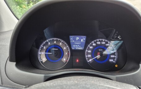 Hyundai Solaris II рестайлинг, 2013 год, 799 000 рублей, 4 фотография