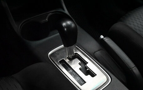 Mitsubishi Outlander III рестайлинг 3, 2013 год, 950 000 рублей, 17 фотография