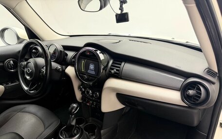 MINI Hatch, 2016 год, 1 624 000 рублей, 13 фотография