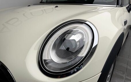 MINI Hatch, 2016 год, 1 624 000 рублей, 22 фотография