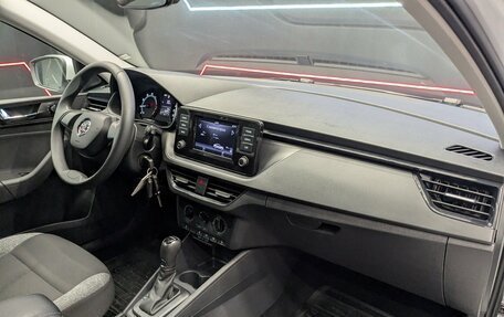 Skoda Rapid II, 2021 год, 1 350 000 рублей, 16 фотография
