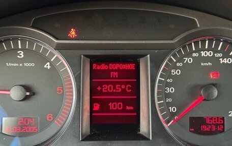 Audi A6, 2004 год, 897 000 рублей, 23 фотография