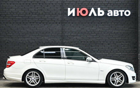 Mercedes-Benz C-Класс, 2011 год, 1 300 000 рублей, 7 фотография