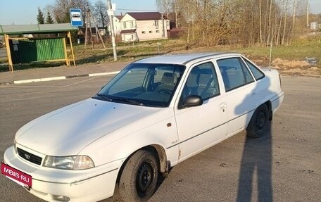 Daewoo Nexia I рестайлинг, 2001 год, 170 000 рублей, 3 фотография