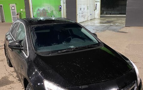 Opel Astra J, 2011 год, 450 000 рублей, 2 фотография