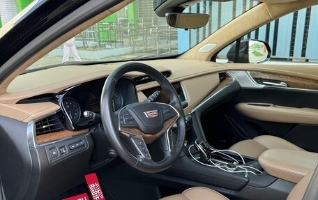 Cadillac XT5 I рестайлинг, 2021 год, 4 500 000 рублей, 11 фотография