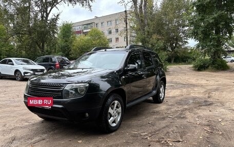 Renault Duster I рестайлинг, 2014 год, 720 000 рублей, 2 фотография