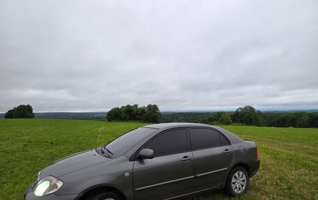 Toyota Corolla, 2004 год, 450 000 рублей, 10 фотография