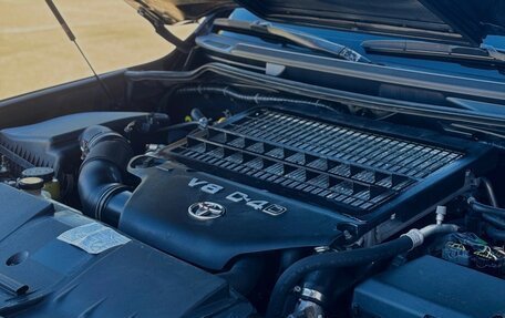 Toyota Land Cruiser 200, 2009 год, 2 050 000 рублей, 6 фотография