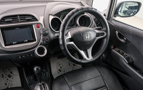 Honda Fit III, 2009 год, 699 000 рублей, 10 фотография