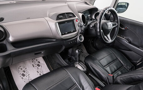 Honda Fit III, 2009 год, 699 000 рублей, 13 фотография