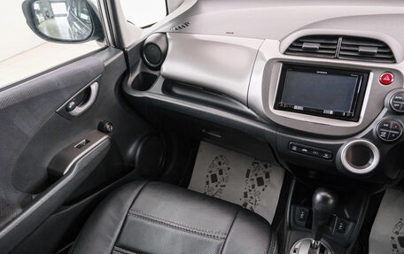 Honda Fit III, 2009 год, 699 000 рублей, 12 фотография