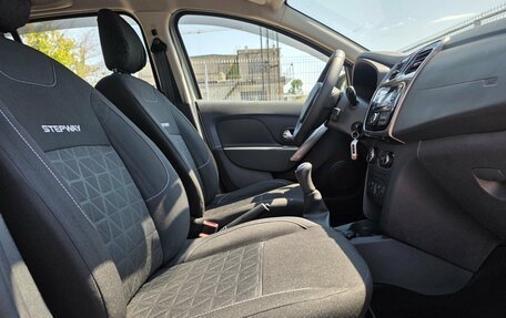 Renault Sandero II рестайлинг, 2017 год, 970 000 рублей, 11 фотография