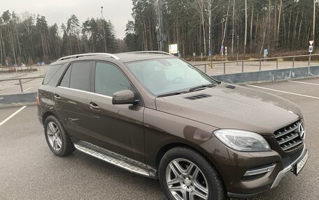Mercedes-Benz M-Класс, 2012 год, 1 940 000 рублей, 2 фотография