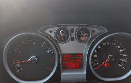 Ford Focus II рестайлинг, 2009 год, 550 000 рублей, 15 фотография