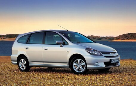 Honda Stream I рестайлинг, 2003 год, 360 000 рублей, 2 фотография
