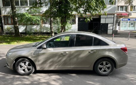 Chevrolet Cruze II, 2011 год, 530 000 рублей, 3 фотография
