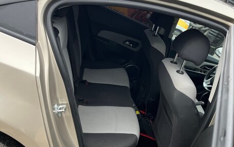 Chevrolet Cruze II, 2011 год, 530 000 рублей, 7 фотография