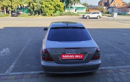 Mercedes-Benz E-Класс, 2006 год, 1 100 000 рублей, 4 фотография