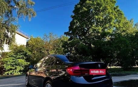 BMW 3 серия, 2018 год, 2 300 000 рублей, 3 фотография
