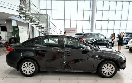 Chevrolet Cruze II, 2010 год, 290 000 рублей, 5 фотография