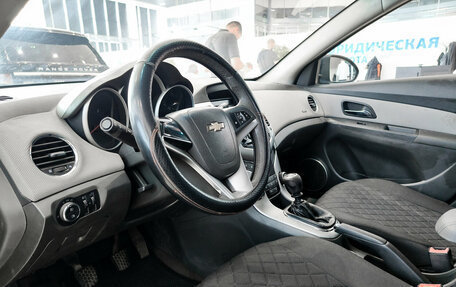 Chevrolet Cruze II, 2010 год, 290 000 рублей, 20 фотография