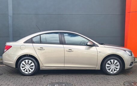 Chevrolet Cruze II, 2012 год, 899 000 рублей, 3 фотография