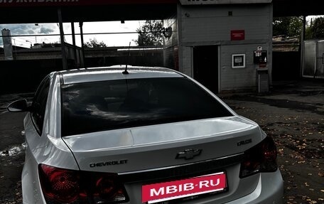 Chevrolet Cruze II, 2013 год, 800 000 рублей, 7 фотография