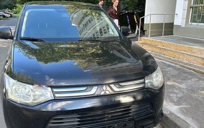 Mitsubishi Outlander III рестайлинг 3, 2012 год, 1 000 000 рублей, 1 фотография