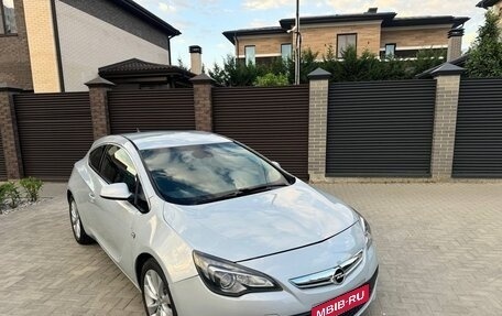 Opel Astra J, 2012 год, 710 000 рублей, 1 фотография