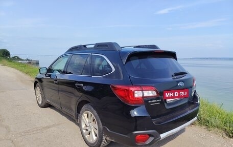 Subaru Outback IV рестайлинг, 2016 год, 2 000 000 рублей, 2 фотография