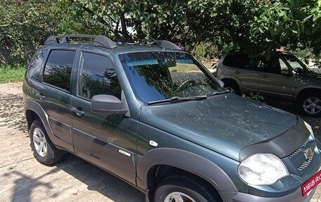 Chevrolet Niva I рестайлинг, 2013 год, 585 000 рублей, 3 фотография