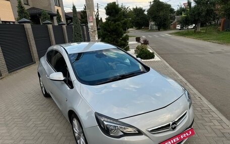 Opel Astra J, 2012 год, 710 000 рублей, 2 фотография