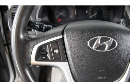 Hyundai Solaris II рестайлинг, 2011 год, 829 000 рублей, 15 фотография