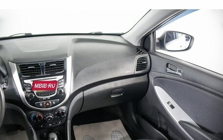 Hyundai Solaris II рестайлинг, 2011 год, 829 000 рублей, 13 фотография