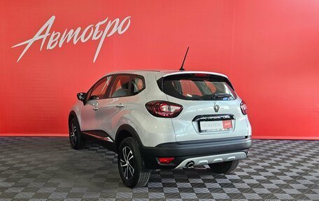 Renault Kaptur I рестайлинг, 2021 год, 1 720 000 рублей, 3 фотография