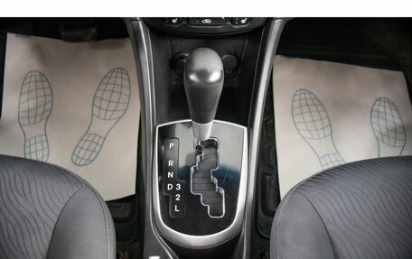Hyundai Solaris II рестайлинг, 2011 год, 829 000 рублей, 20 фотография