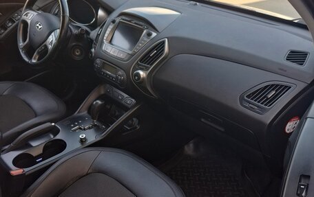 Hyundai ix35 I рестайлинг, 2013 год, 1 050 000 рублей, 12 фотография