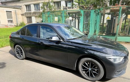BMW 3 серия, 2017 год, 1 700 000 рублей, 2 фотография