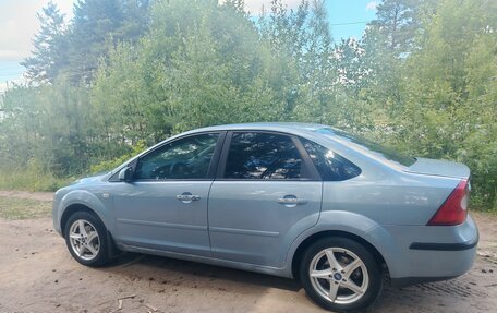 Ford Focus II рестайлинг, 2006 год, 320 000 рублей, 2 фотография