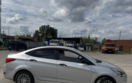 Hyundai Solaris II рестайлинг, 2014 год, 750 000 рублей, 4 фотография