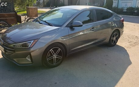 Hyundai Elantra VI рестайлинг, 2019 год, 1 250 000 рублей, 2 фотография