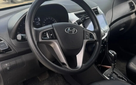Hyundai Solaris II рестайлинг, 2014 год, 750 000 рублей, 7 фотография