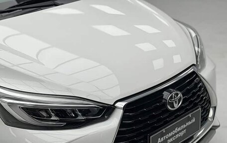 Toyota Yaris XP150 рестайлинг, 2022 год, 940 000 рублей, 5 фотография
